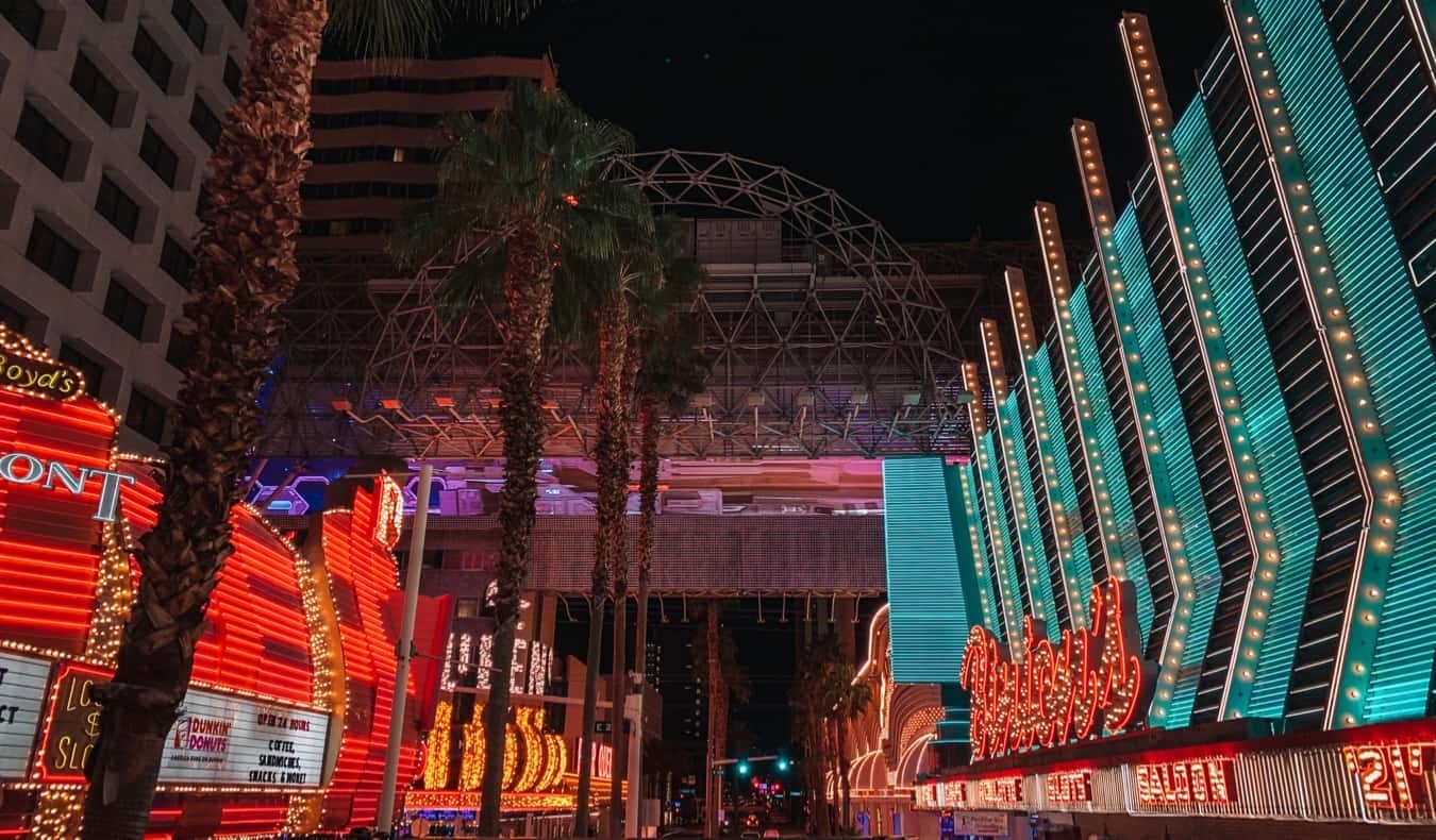 Things To Do In Las Vegas: Off The Strip Ideas (Updated 2021) Whats On In Las Vegas June 2021