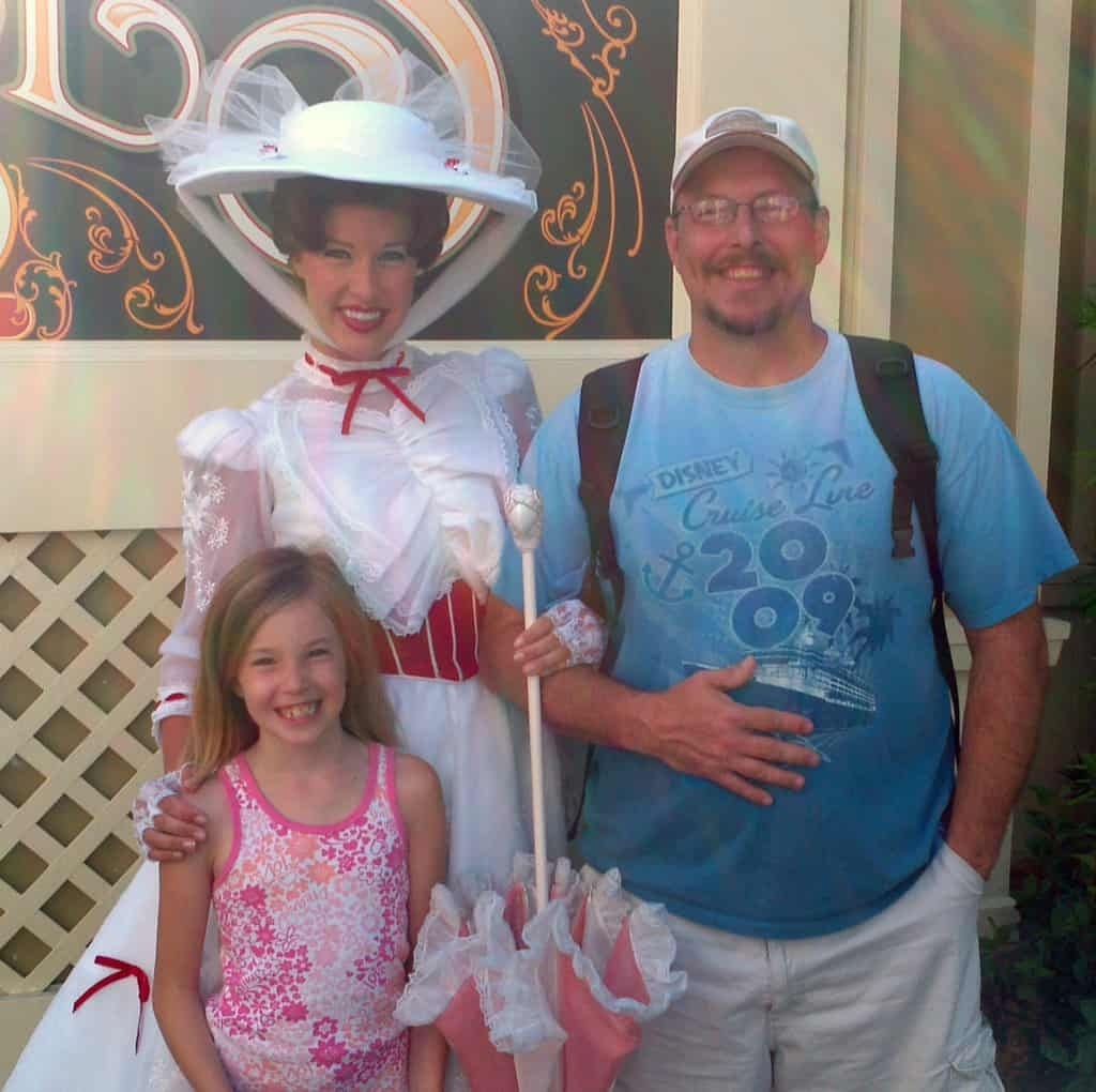 Mary Poppins At Town Square In Magic Kingdom - Kennythepirate Kenny The Pirate Crowd Calendar June 2021
