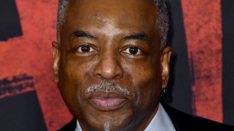 According To Twitter, Levar Burton Is Back In The Running How Many Weeks Between Now And November 2021